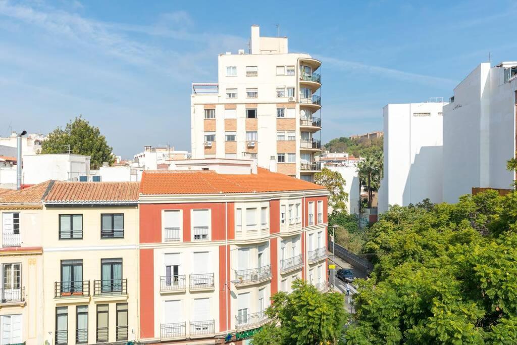 Tgh/ Victoria Green Center Penthouse Malaga Bagian luar foto