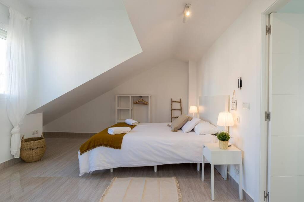 Tgh/ Victoria Green Center Penthouse Malaga Bagian luar foto