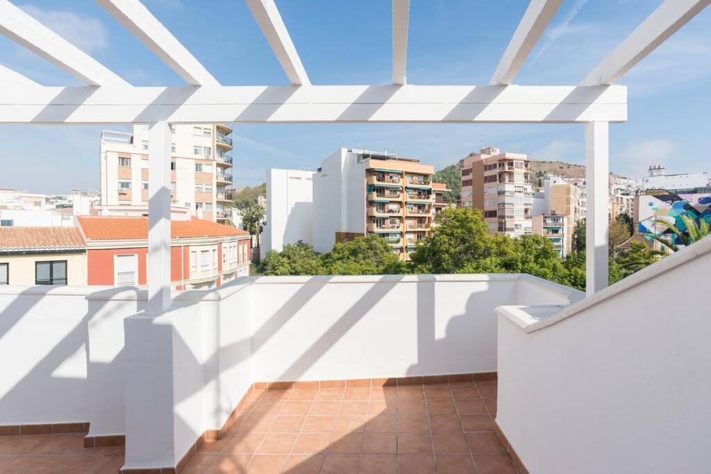 Tgh/ Victoria Green Center Penthouse Malaga Bagian luar foto
