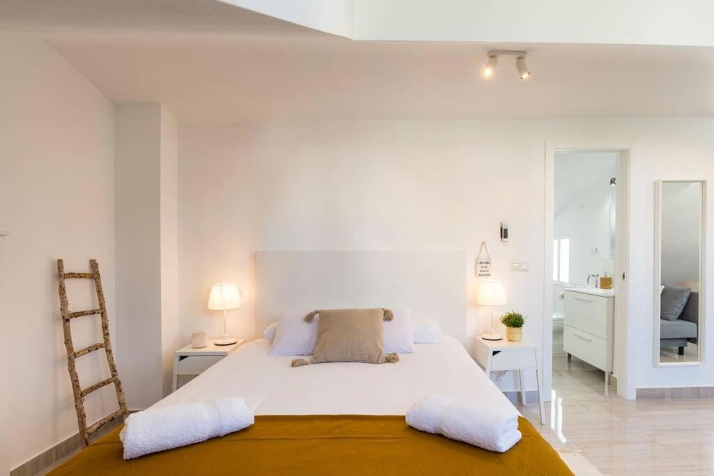 Tgh/ Victoria Green Center Penthouse Malaga Bagian luar foto