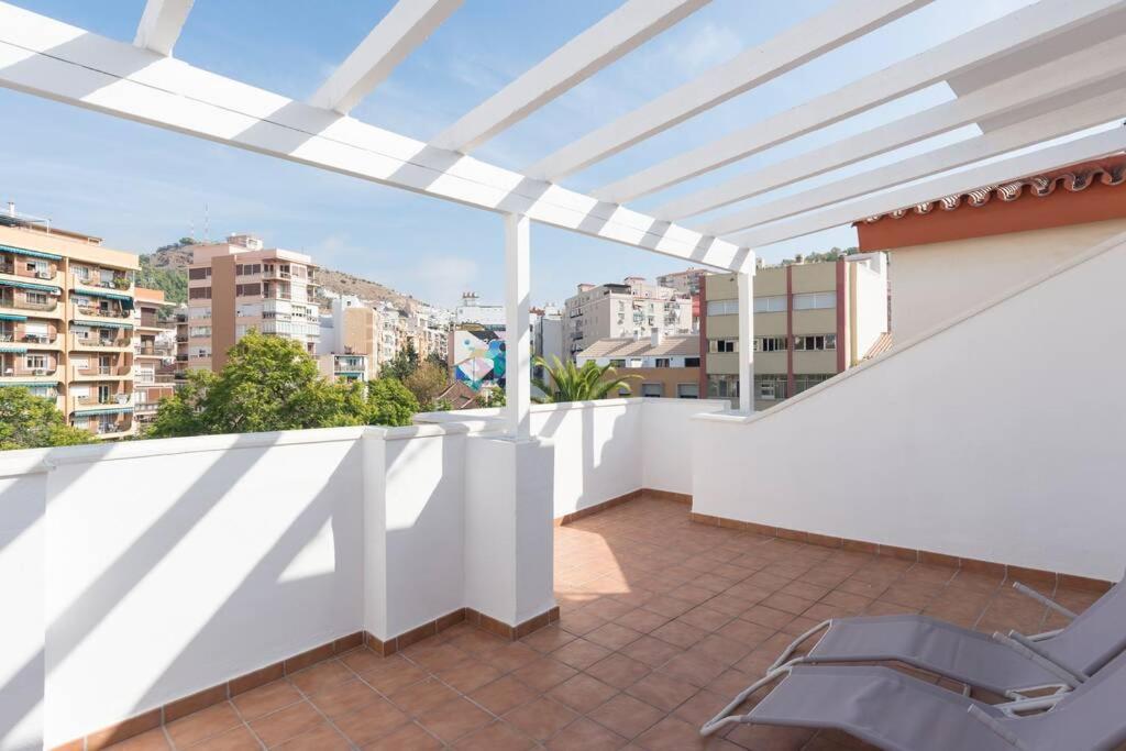 Tgh/ Victoria Green Center Penthouse Malaga Bagian luar foto
